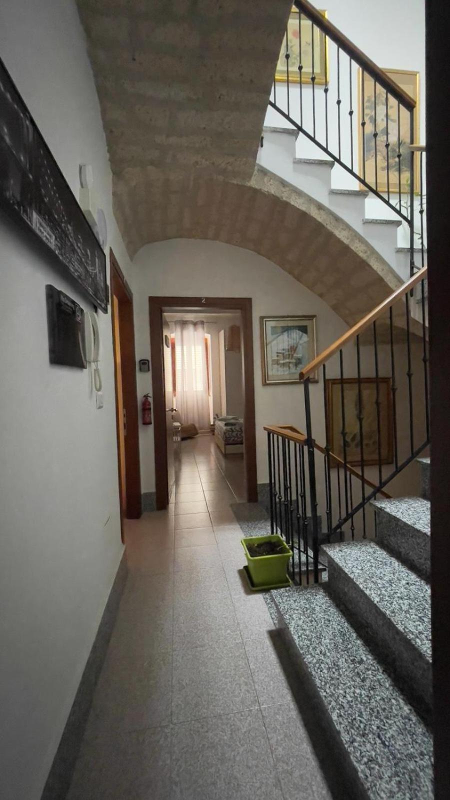 Itiseasy Cuglieri 1 E 2 Private Apartments ภายนอก รูปภาพ