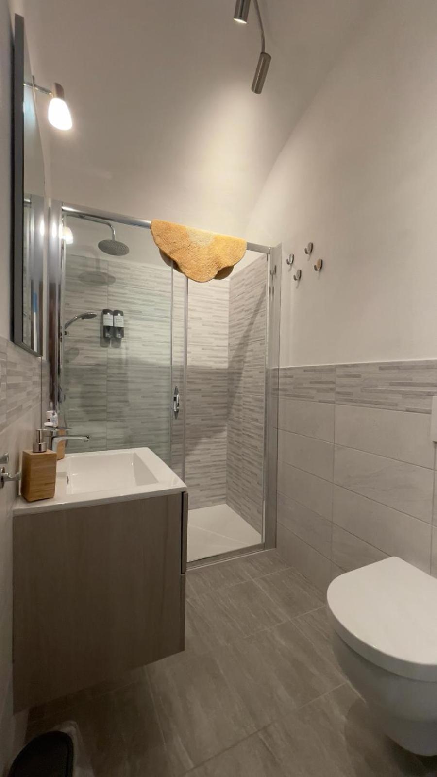 Itiseasy Cuglieri 1 E 2 Private Apartments ภายนอก รูปภาพ